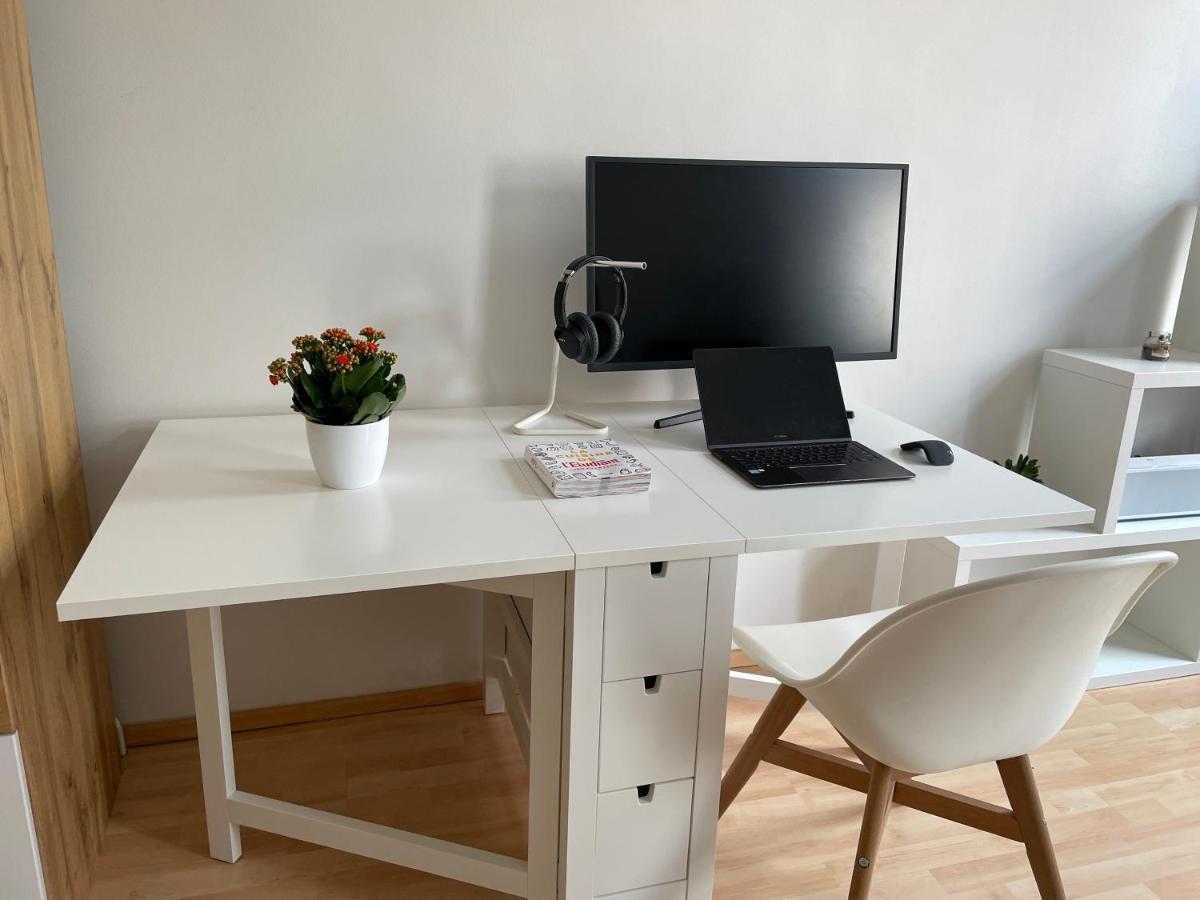 Central Sunny Flat With Free Parking Διαμέρισμα Βιέννη Εξωτερικό φωτογραφία